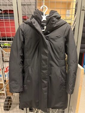 Lululemon Snow Warrior Parka